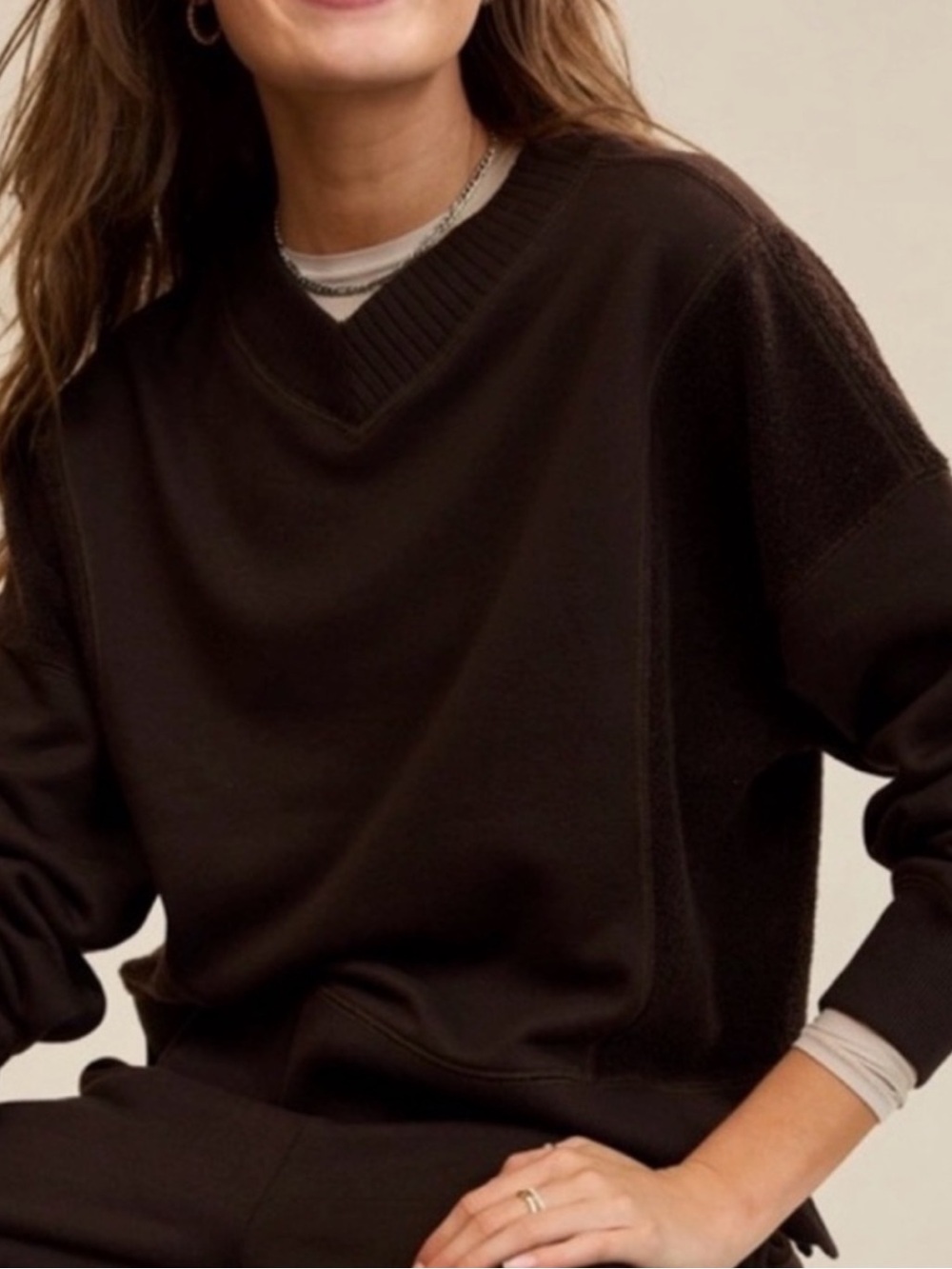 Aerie Jet Setter V Neck Sweatshirt. Size m